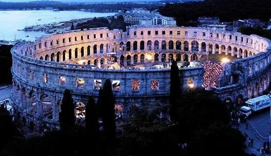 Romantic Villa Sejdic Pula Pensión